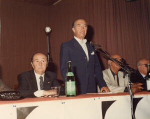 1982_08_21 Musicarchitettura Canada '82 - Cerimonia d'inaugurazione del Festival - autorità cittadine, regionali, ambasciatore del Canada a Roma Ghislain Hardy, diplomatici e autorità canadesi ann 1463 inv 1129 vol 6.tif