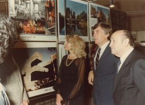 1982_08_22 Musicarchitettura Canada '82 - Inaugurazione delle Mostre Canadesi, Castello (per i curatori e i temi cfr. WT 1466, pag. 192) ann 1466 inv 1252 vol 7.tif