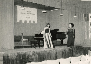 1982_08_27 Musicarchitettura Canada '82 - Gloria Saarinen e Janice Taylor ann 1472 inv 1307 vol 7.tif