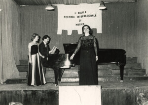 1982_08_27 Musicarchitettura Canada '82 - Gloria Saarinen e Janice Taylor ann 1472 inv 1309 vol 7.tif