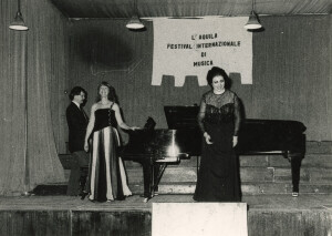 1982_08_27 Musicarchitettura Canada '82 - Gloria Saarinen e Janice Taylor ann 1472 inv 1312 vol 7.tif