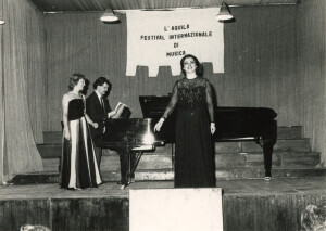 1982_08_27 Musicarchitettura Canada '82 - Gloria Saarinen e Janice Taylor ann 1472 inv 1313 vol 7.tif