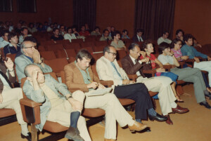 1982_09_03-04-05 Musicarchitettura '82 - Ciclo di Conferenze sull'edilizia per la musica - Aula magna Rivera dell'Università ann 1484-1486-1489 inv 1472 vol 8.tif