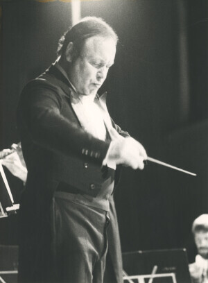 1982_09_12 Musicarchitettura '82 - Solisti Aquilani diretti da Vittorio Antonellini e Orford String Quartet ann 1497 inv 1436 vol 8.tif