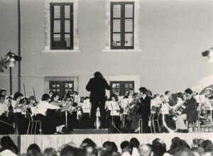 1983_07_10 L'Aquila Artestate '83 - American Philarmonic Orchestra ann 1611 inv 1683 vol 9.tif