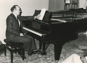 1983_11_11 Settimana Caselliana per il centenario della nascita di Alfredo Casella - Conferenza e concerto di Piero Rattalino ann 1621 inv 1811 vol 10.tif