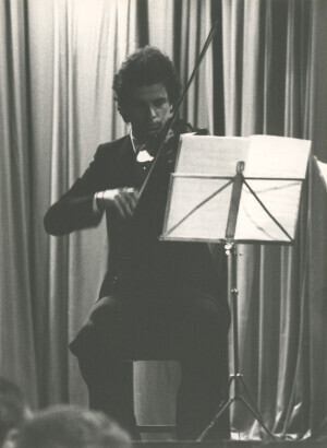 1983_12_08 Trio di Giovani  (Maurizio Daffunchio; Oreste De Tommaso; Carlo Benedetti) e Giuseppe Scotese in occasione del 50° anniversario della morte di B. Barattelli ann 1627 inv 1866 vol 11.tif