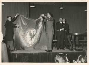 1970_10_24 Presentazione 25ma Stagione; in foto Carloni, Petrassi, Gatti e Autorità ann NN inv 231 vol 2.tif