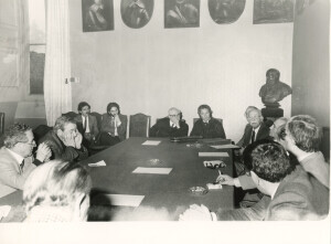 1984_01_22 Musicarchitettura RDT '84 - Conferenza stampa della delegazione della città dell'Aquila di ritorno da Berlino Est e Lipsia per l'organizzazione del festival ann NN inv 2022 vol 12.tif