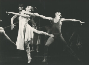 1984_07_10 Musicarchitettura '84 - Balletto dell'Opera di Stato di Dresda - in scena 'Apocalyptica' ann 1742 inv 2154 vol 12.tif