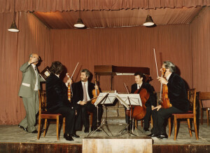 1986_04_24 Ciclo di concerti dedicato al volume '40 anni per la musica' - Il Nuovo Quartetto inv 6580 vol 14.tif
