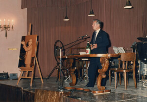 1987_10_18 Commemorazione di Nino Carloni da parte di Roman Vlad inv 2565 vol 14.tif