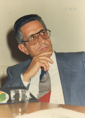 1986_09_30 Presentazione della 41esima stagione - Sala Michetti della Regione Abruzzo - esibizione di un complesso corale inv 2409 vol 14.tif