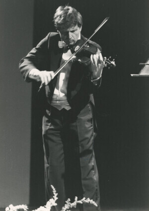 1989_11_25 Uto Ughi e Elena Matteucci inv 2694 vol 15.tif