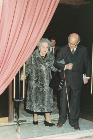 1991_12_09 Cerimonia d'intitolazione dell'Auditorium a Nino Carloni - presenti anche il M° Goffredo Petrassi e il M° Roman Vlad inv 6472 vol 15.tif