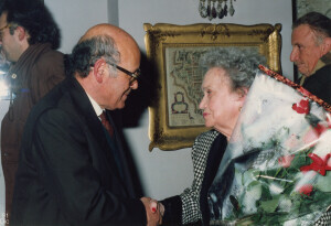 1991_12_09 Cerimonia d'intitolazione dell'Auditorium a Nino Carloni - presenti anche il M° Goffredo Petrassi e il M° Roman Vlad inv 6473 vol 15.tif