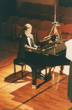 1994_09_27 Brady R. Allred e Carol Ann Allred inv 2749 vol 15.tif