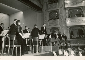 1958_05_19 Orchestra Sinfonica Residenza Reale Aia an 304 inv 37 vol 1.tif