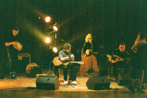 1999_12_16 Eugenio Bennato e Musicanova inv 3648 vol 18.tif