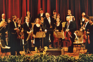 2000_12_16 Das Wiener Kammerorchester inv 3974 vol 19.tif