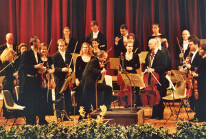 2000_12_16 Das Wiener Kammerorchester inv 3975 vol 19.tif