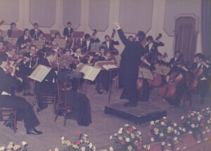 1975_11_07 Orchestra Sinfonica Abruzzese - Gianluigi Gelmetti, direzione; Ornella Puliti Santoliquido, pianoforte - ann 926 inv 488 vol 3.tif