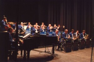 2003_04_03 Glenn Miller Orchestra inv 6699 vol 22.jpg