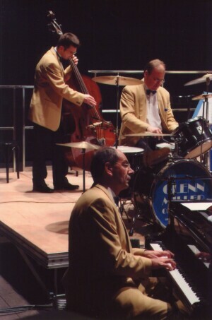 2003_04_03 Glenn Miller Orchestra inv 6721 vol 22.jpg