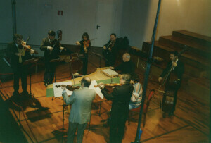 2002_03_24 Christopher Hogwood e Ensemble Arte dell'arco inv 4210 vol 20.tif