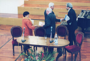 2002_12_11 Presentazione della 57ma Stagione inv 6422 vol 21.tif