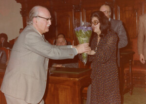 1980_03_23 - 70° compleanno dell'Avv. Nino Carloni - Festeggiamenti nella Sala del Consiglio Comunale ann NN inv 850 vol 5.tif