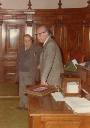 1980_03_23 - 70° compleanno dell'Avv. Nino Carloni - Festeggiamenti nella Sala del Consiglio Comunale ann NN inv 852 vol 5.tif