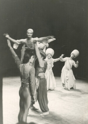 1980_10_22-23-24 Spettacolo di Balletto con Carla Fracci ann 1247-8-9 inv 960 vol 5.tif