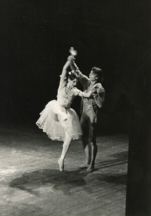 1980_10_22-23-24 Spettacolo di Balletto con Carla Fracci ann 1247-8-9 inv 962 vol 5.tif