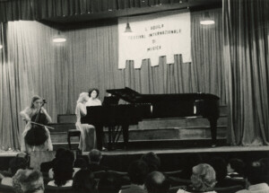 1982_08_26 Musicarchitettura Canada '82 - Shauna Rolston e Gloria Saarinen ann 1471 inv 1298 vol 7.tif