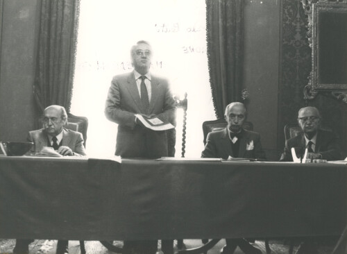 1983_10_11 Presntazione 38° Stagione - Sala rossa della giunta regionale