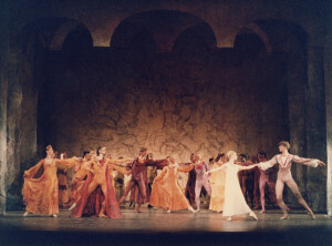 1984_07_12 Musicarchitettura '84 - Balletto dell'Opera di Stato di Dresda - in scena 'Romeo e Giulietta' ann 1744 inv 2162 vol 12.tif
