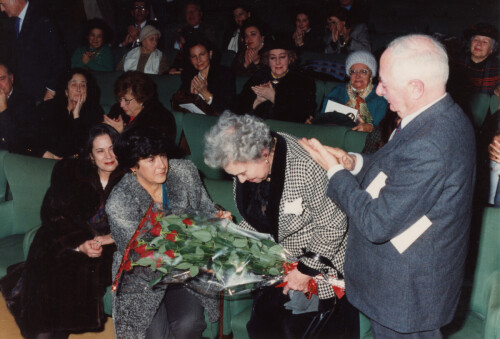 1991_12_09 Cerimonia d'intitolazione dell'Auditorium a Nino Carloni - presenti anche il M° Goffredo Petrassi e il M° Roman Vlad