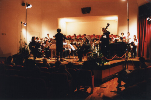 1999_06_03 Coro v bianche della soc. Barattelli