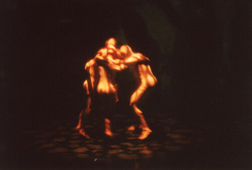 2000_04_15 I Momix