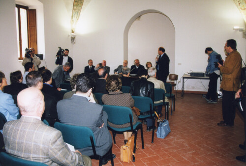 2000_09 Conf. stampa restuaro organo Collemaggio